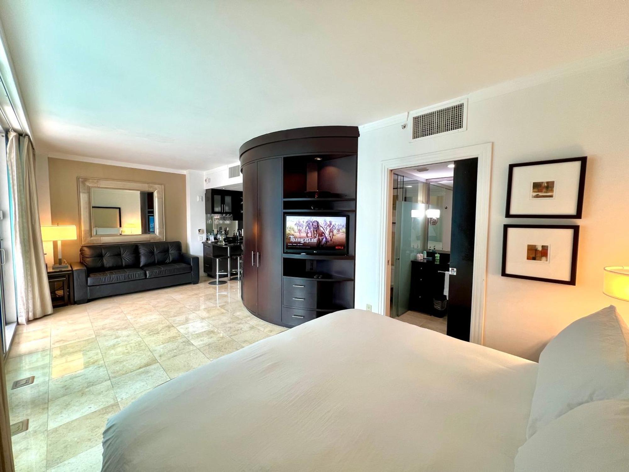 Boutique Suites 3 Min Walk To Beach Miami Beach Exterior photo